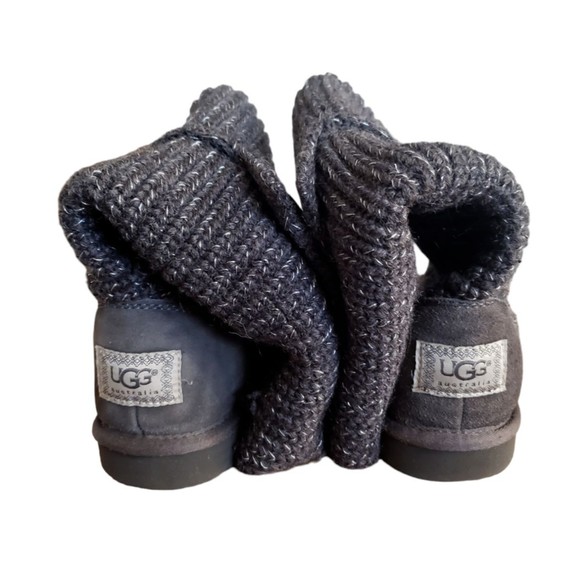 UGG Australia Cardy Tall Black Sweater Knit Button Boots Women’s Size US 7 EU 38 - Picture 5 of 9